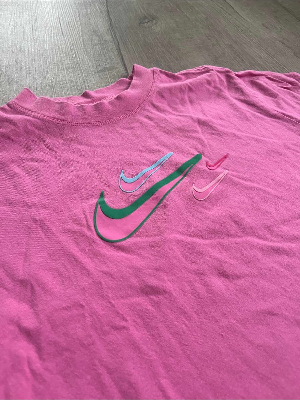 ✨Nike Tee✨ - Picture 4 of 6